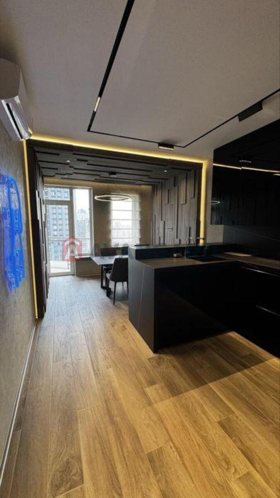 2 ��. ��������, 76/-/23 ��. �., 17/24 ������ ���� 20