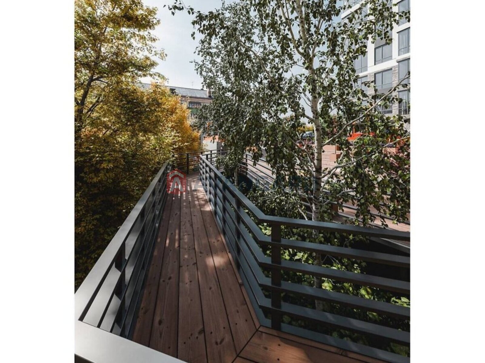 2 ��. ��������, 76/-/- ��. �., 3/10 ������ ���� 8