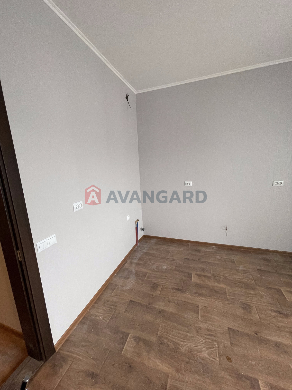 1 ��. ��������, 47/-/12 ��. �., 23/25 ������ ���� 13