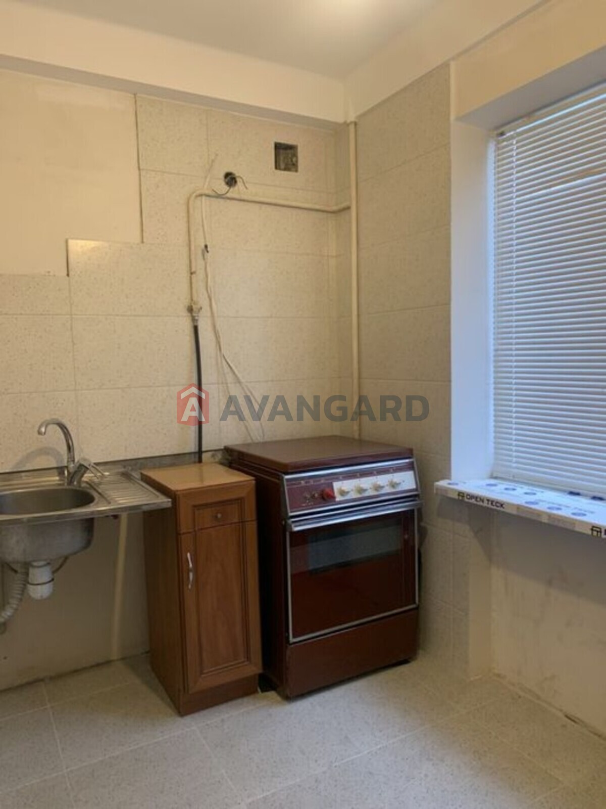 2 ��. ��������, 44/-/7 ��. �., 2/5 ������ ���� 12