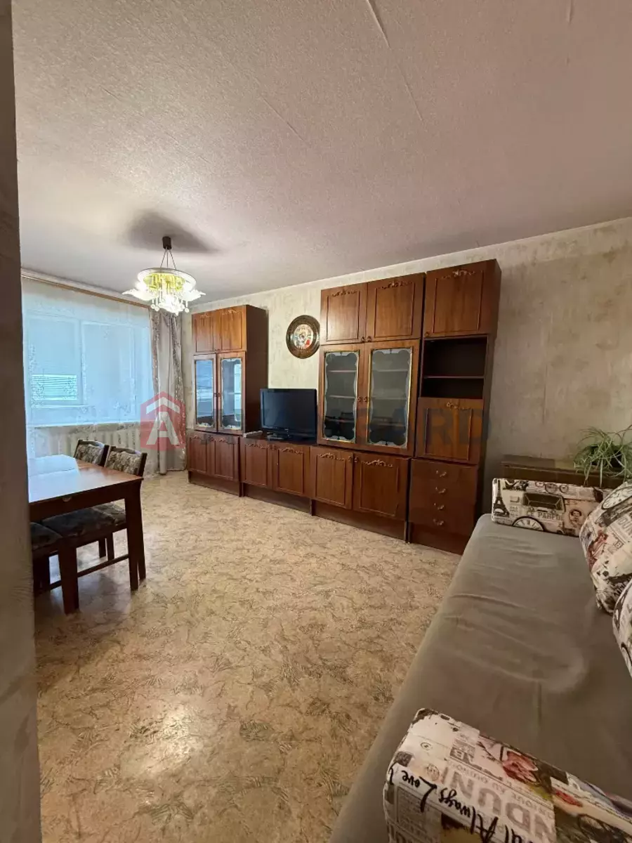 2 ����. ��������, 56/28/8 ��. �., 11/16 ���� ���� 3