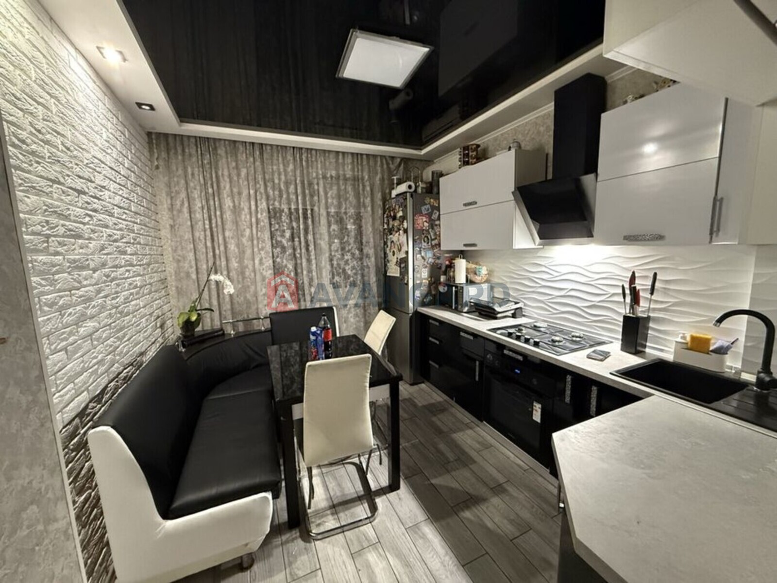 3 ��. ��������, 62/-/9 ��. �., 9/9 ������ ���� 1