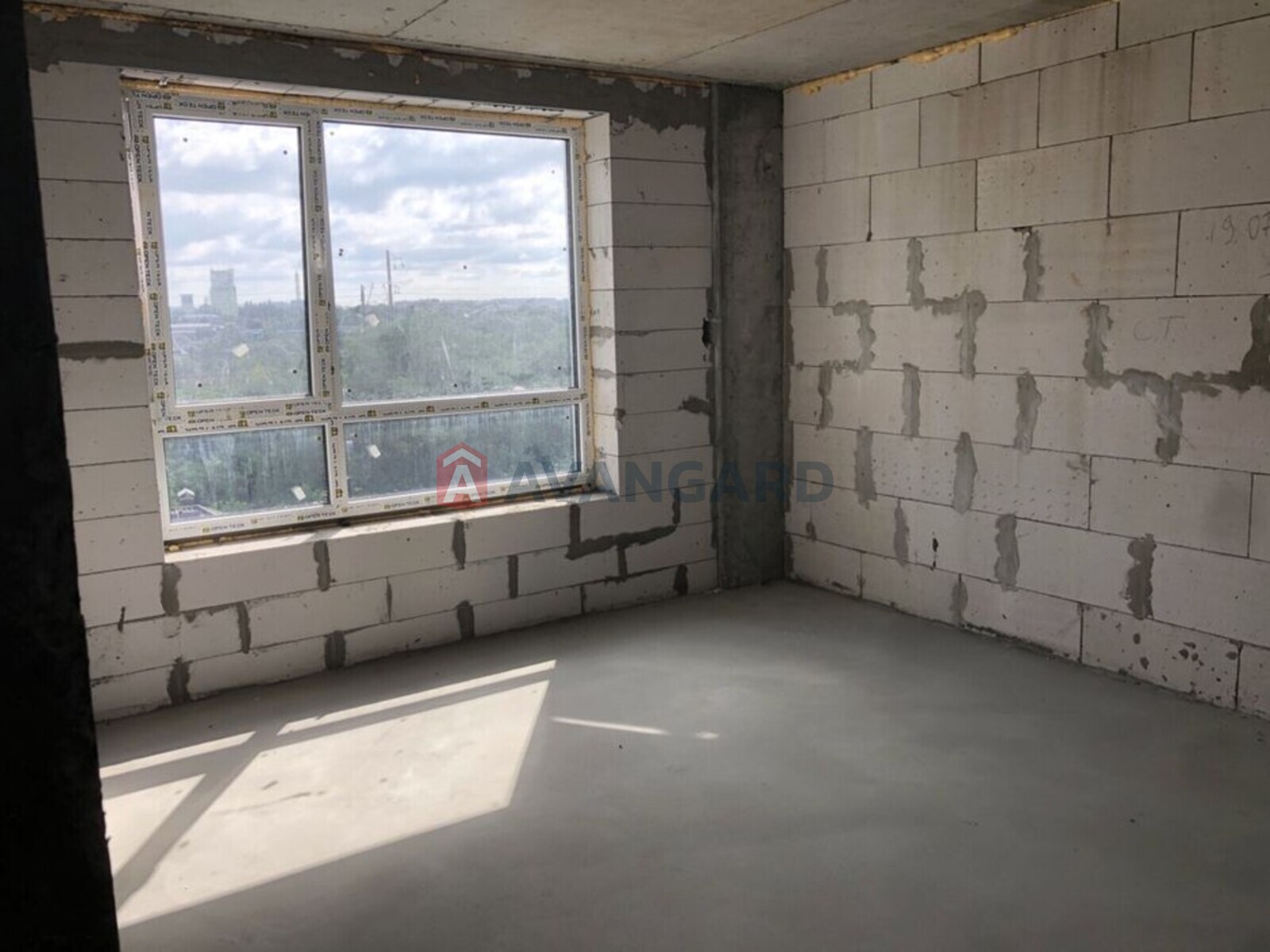 1 ��. ��������, 50/-/12 ��. �., 8/9 ������ ���� 4