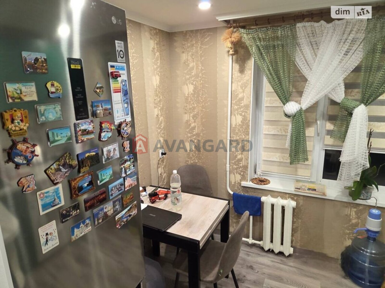 2 ��. ��������, 51/28/7 ��. �., 6/9 ������ ���� 6