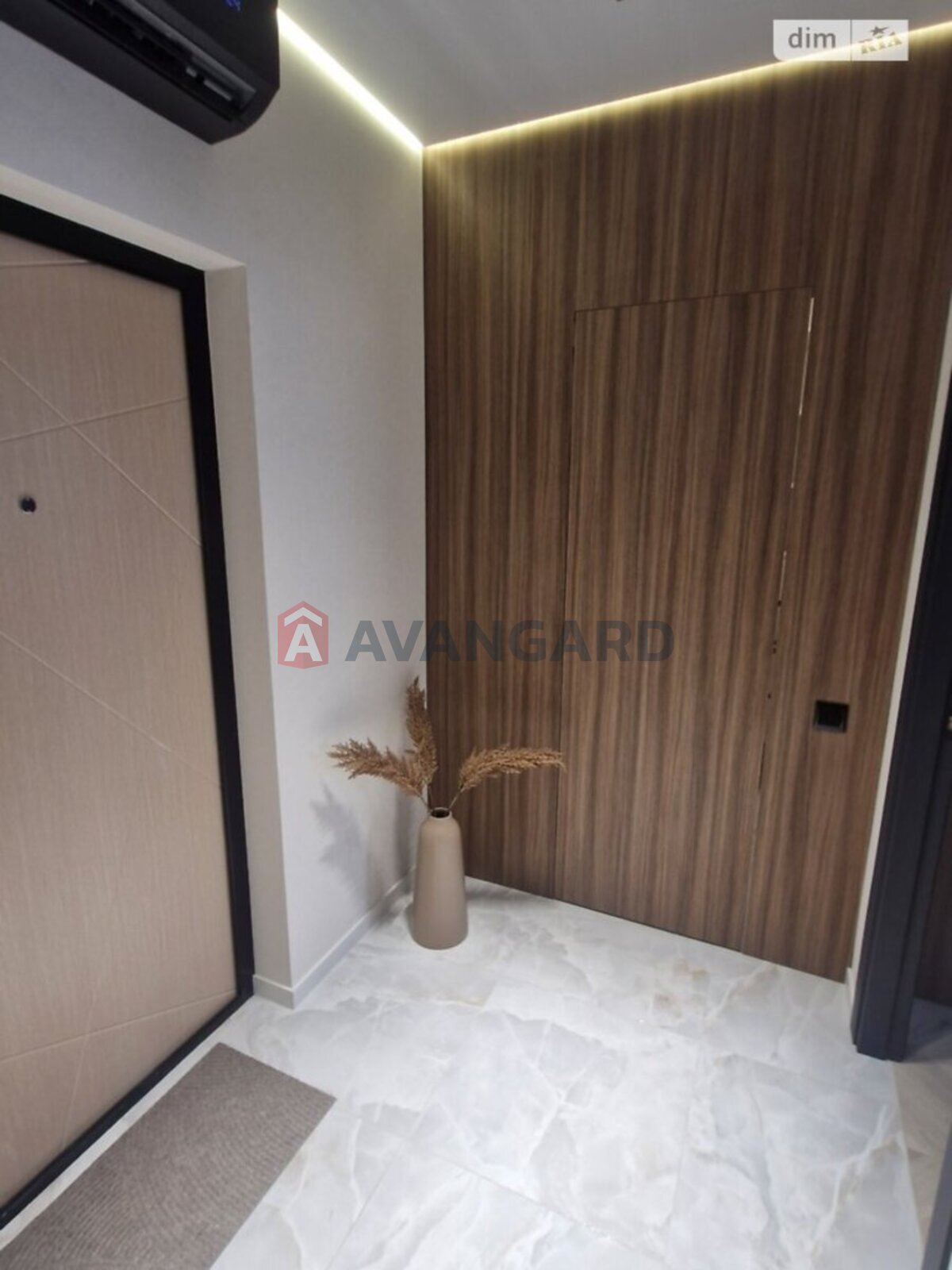 1 ��. ��������, 46/20/17 ��. �., 9/10 ������ ���� 4