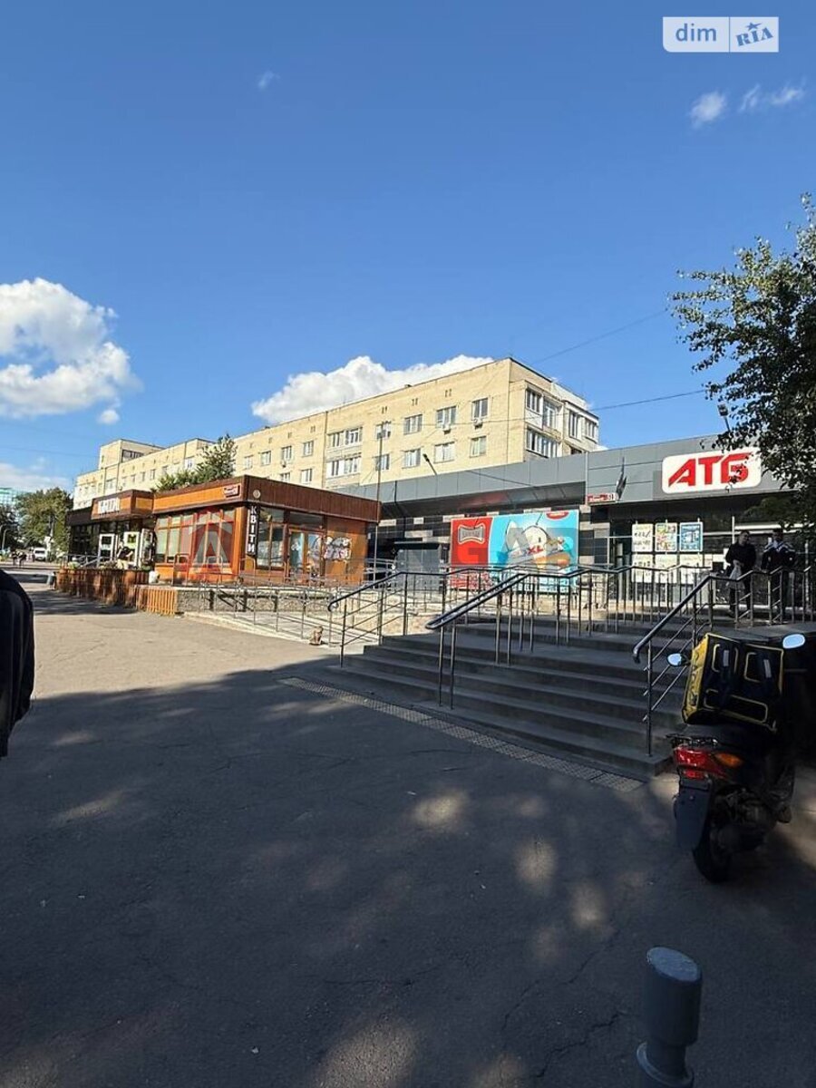 3 ����. ��������, 63/38/9 ��. �., 2/5 ���� ���� 15