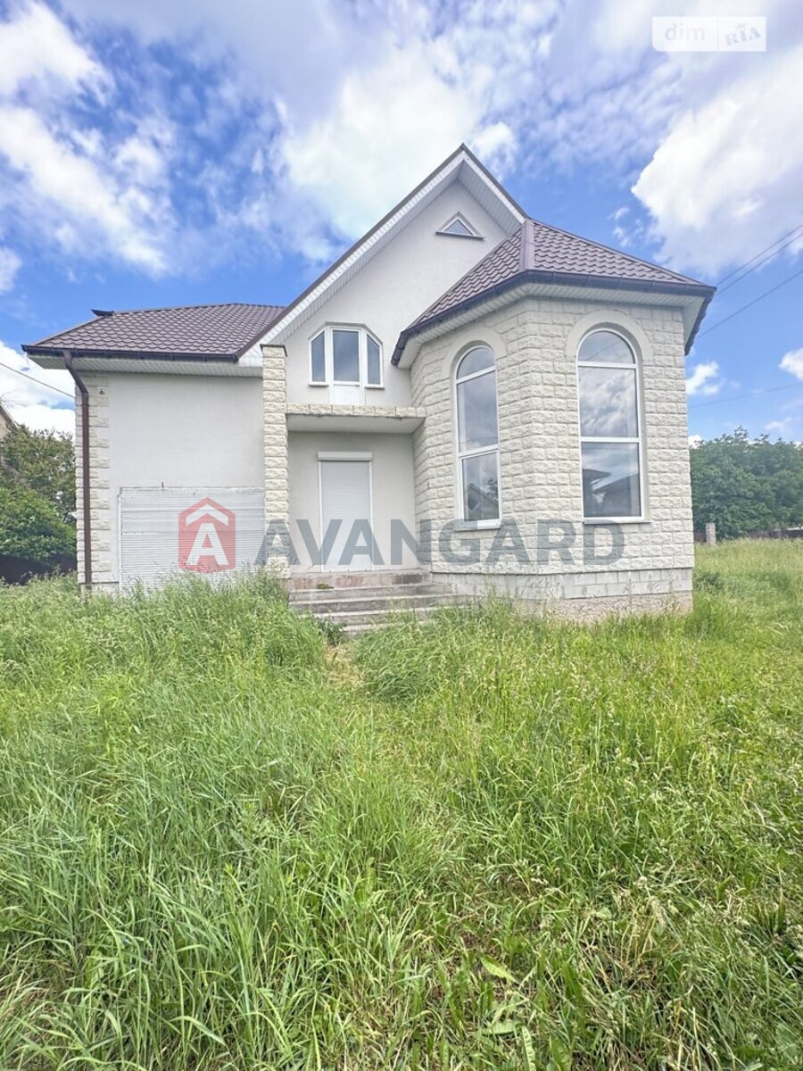 5 ��. ��������, 215/86/13 ��. �., 1/2 ������ ���� 2