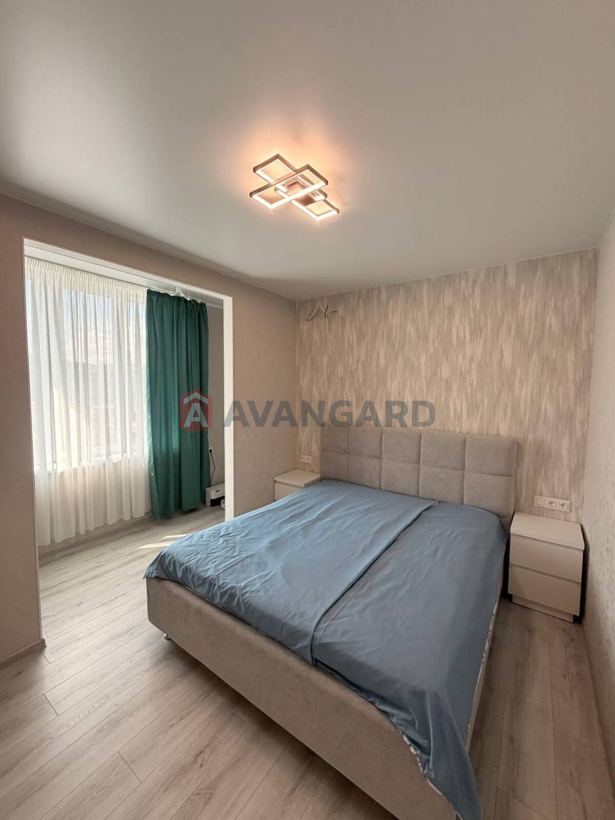 3 ��. ��������, 59.3/-/15 ��. �., 11/24 ������ ���� 6