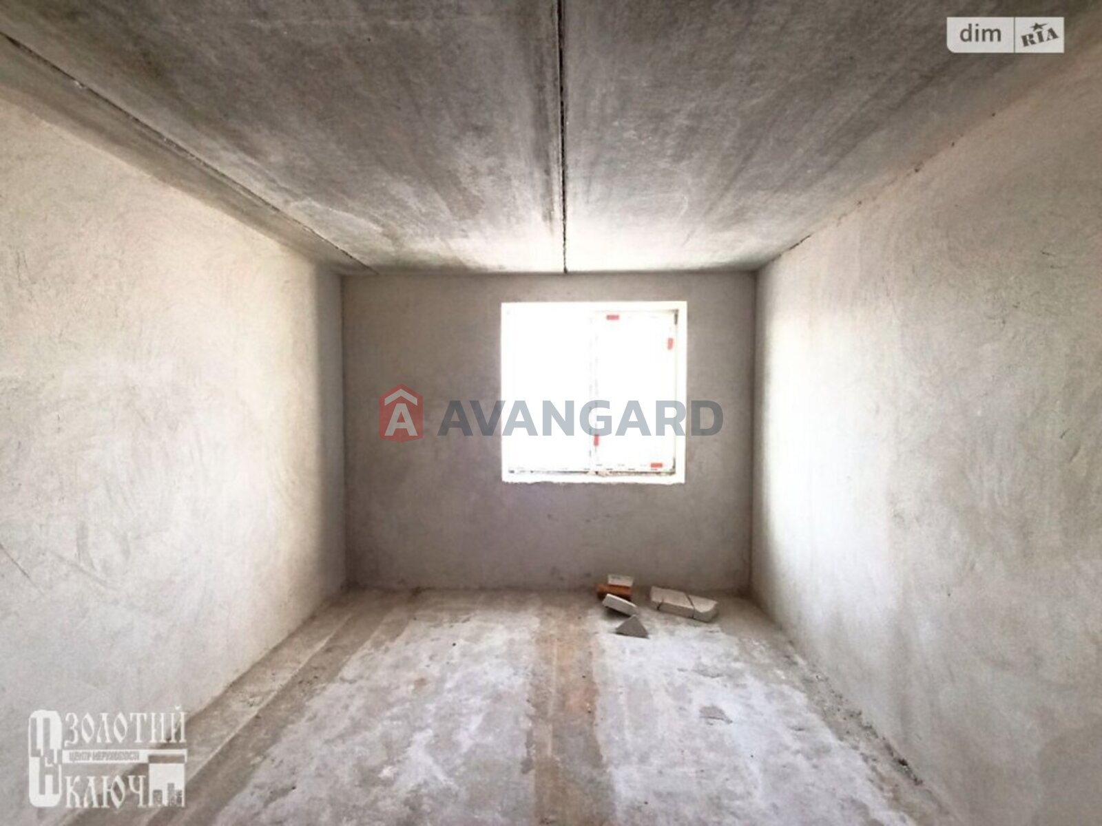 2 ��. ��������, 71/35/17 ��. �., 9/10 ������ ���� 4