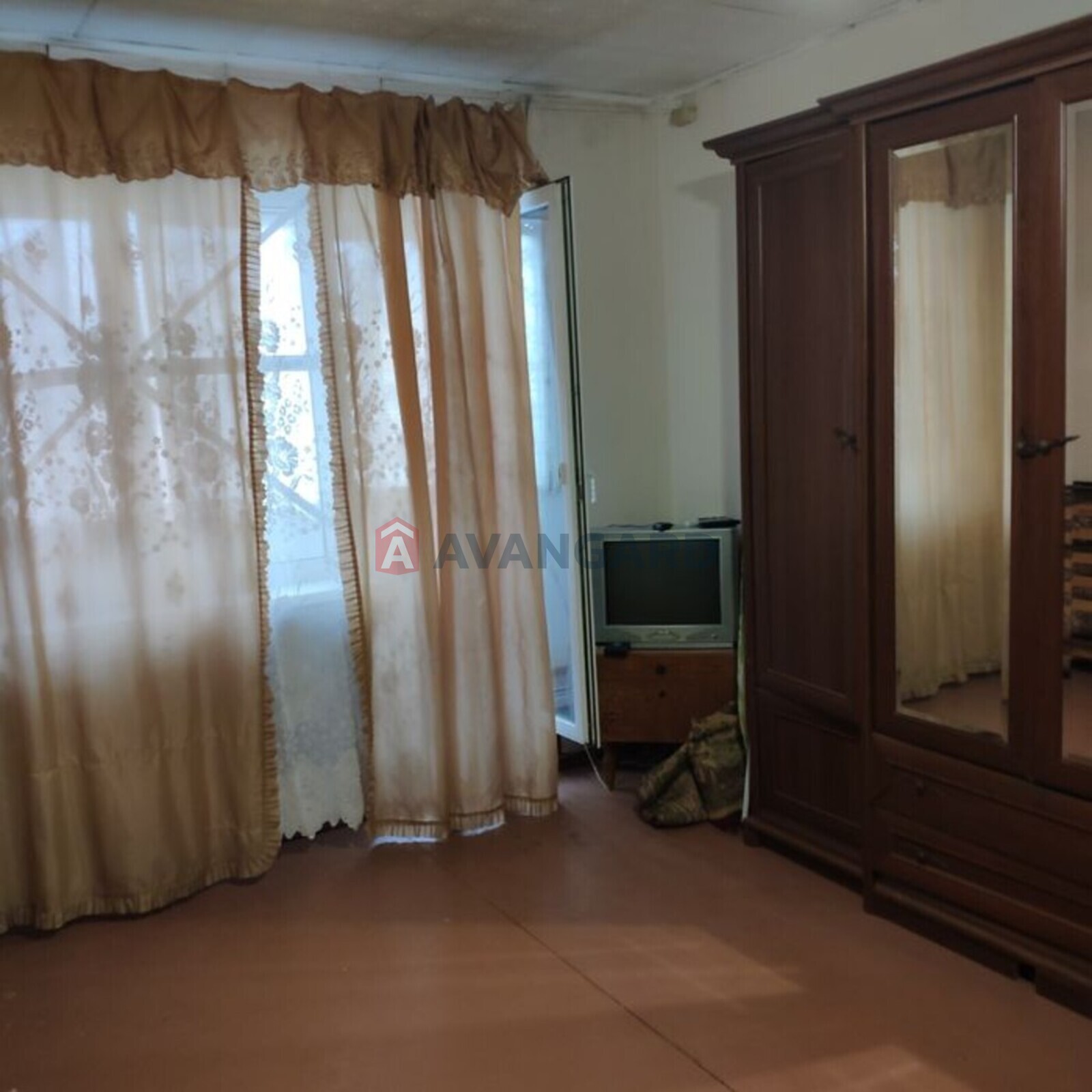 1 ��. ��������, 35/-/7 ��. �., 9/9 ������ ���� 3