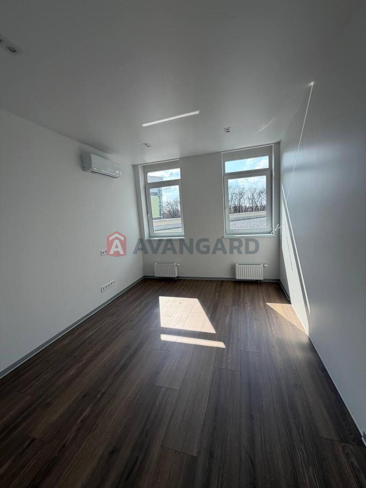 4 ��. ��������, 79/38/21 ��. �., 2/4 ������ ���� 13