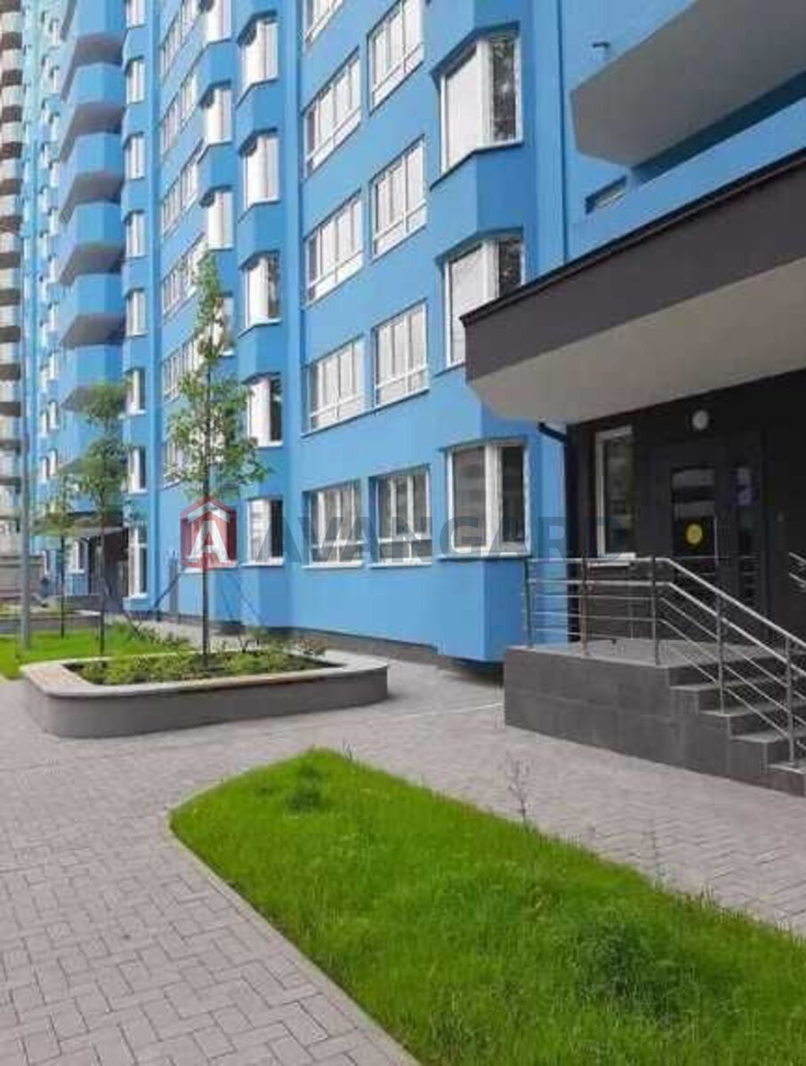 2 ��. ��������, 41/-/15 ��. �., 14/25 ������ ���� 18