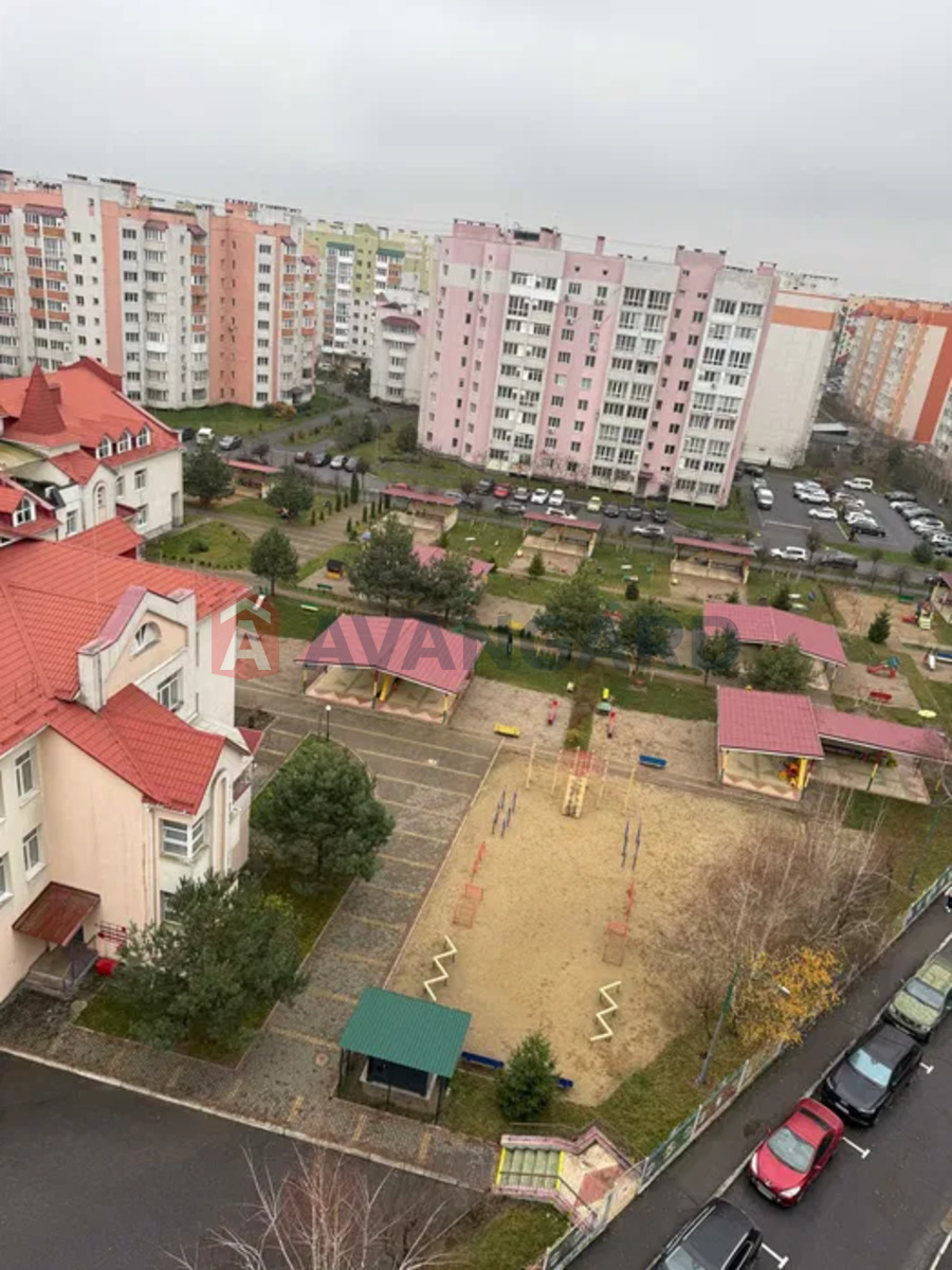 2 ��. ��������, 70/-/12 ��. �., 9/9 ������ ���� 17