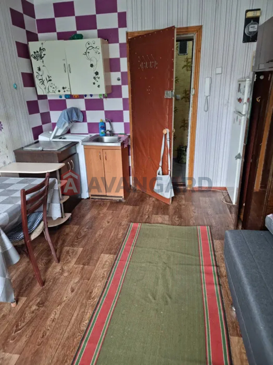 1 ����. ��������, 25/-/3 ��. �., 2/5 ���� ���� 2