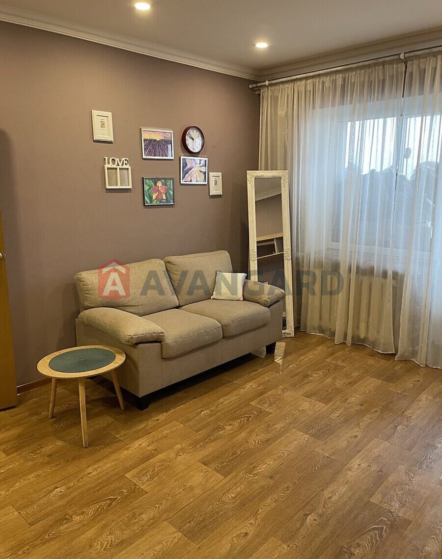 2 ��. ��������, 44/-/6 ��. �., 5/5 ������ ���� 2