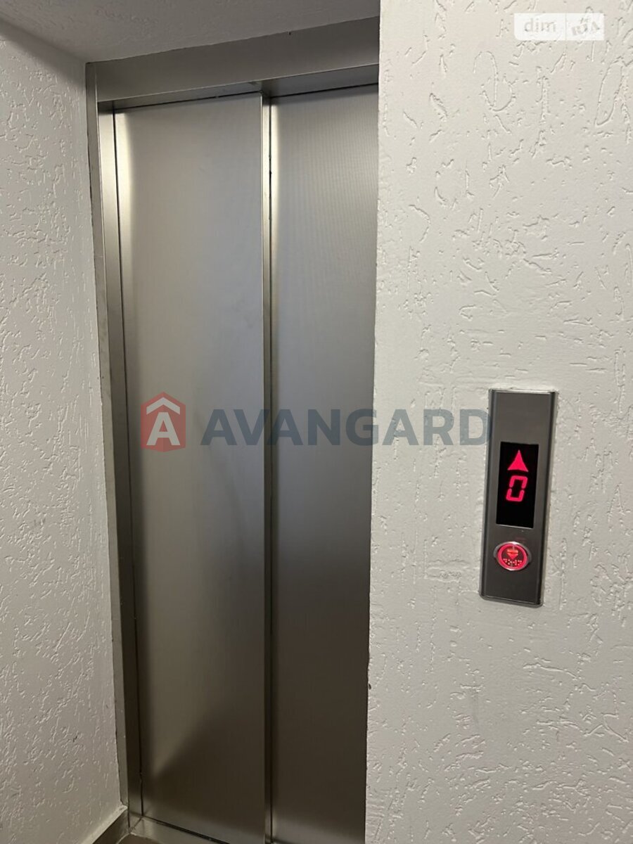 3 ��. ��������, 114/62/15 ��. �., 9/10 ������ ���� 12