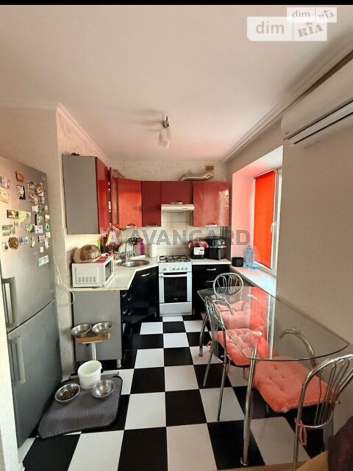 2 ��. ��������, 49/28/12 ��. �., 5/5 ������ ���� 1