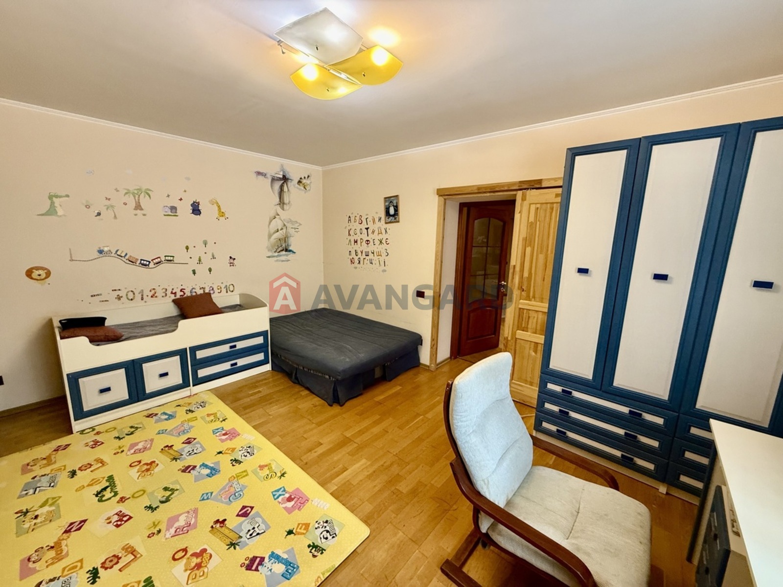 4 ��. ��������, 152/125/20 ��. �., 3/10 ������ ���� 21