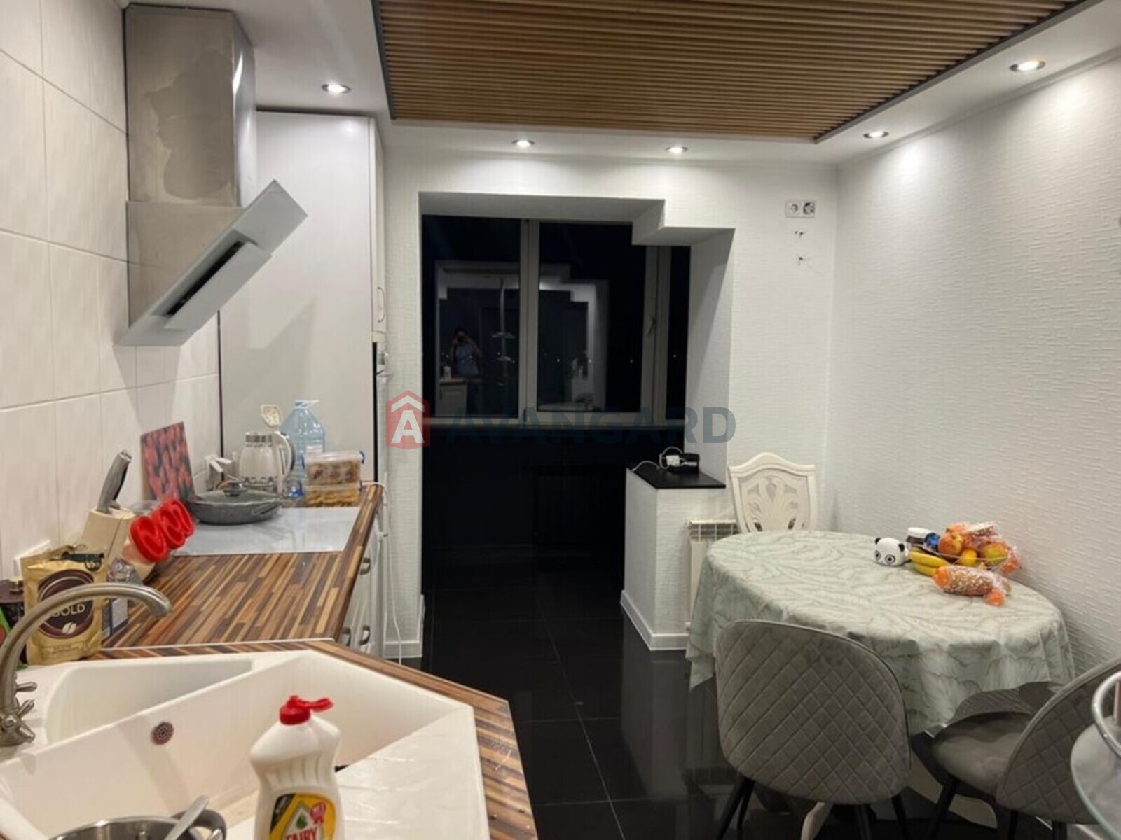 3 ����. ��������, 89/-/20 ��. �., 13/16 ���� ���� 21