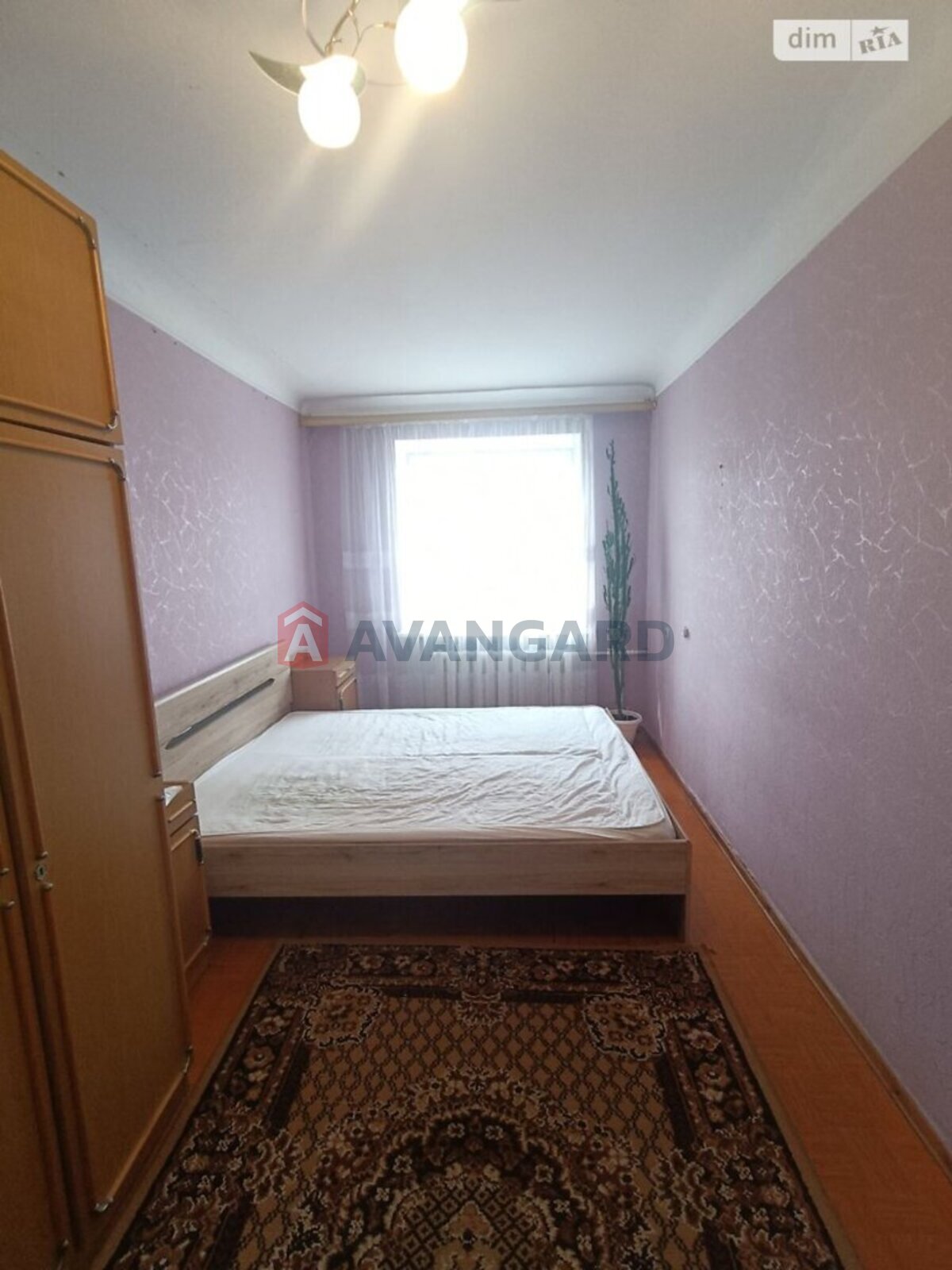 2 ��. ��������, 44/30/- ��. �., 5/5 ������ ���� 4