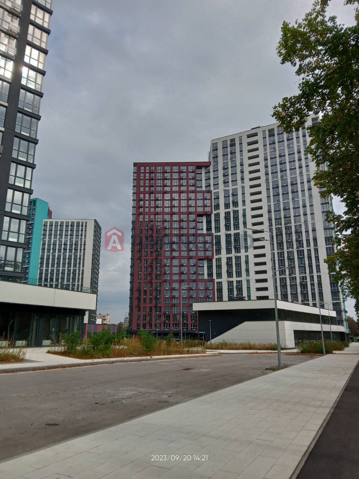 2 ��. ��������, 64/25/17 ��. �., 22/23 ������ ���� 7