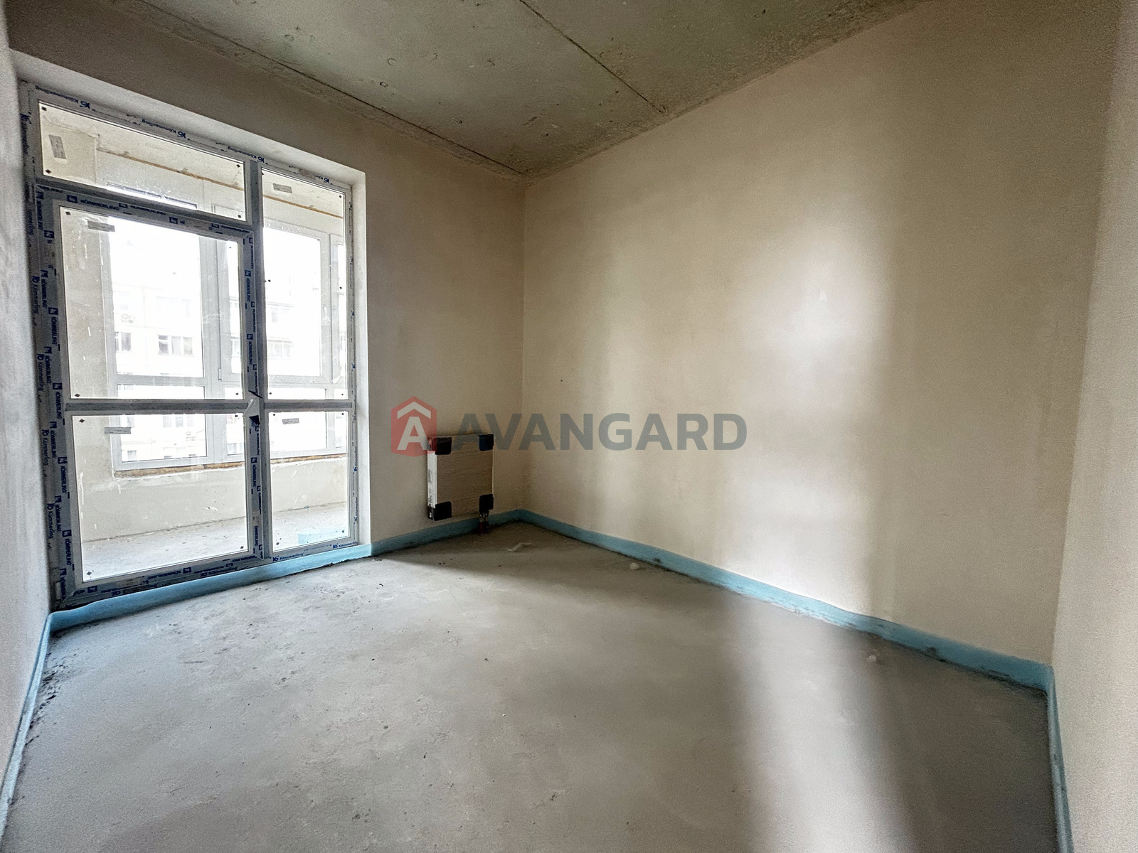 2 ��. ��������, 56.6/28.6/14.2 ��. �., 6/7 ������ ���� 22