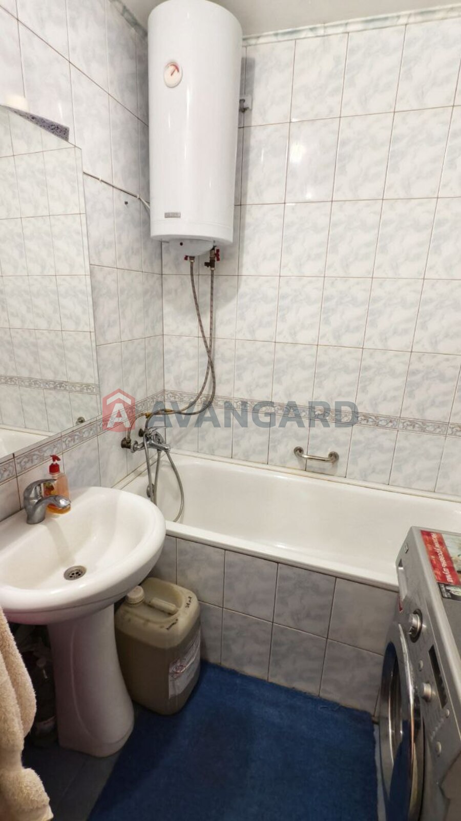 4 . , 74/45/8,4 . ., 8/9   14