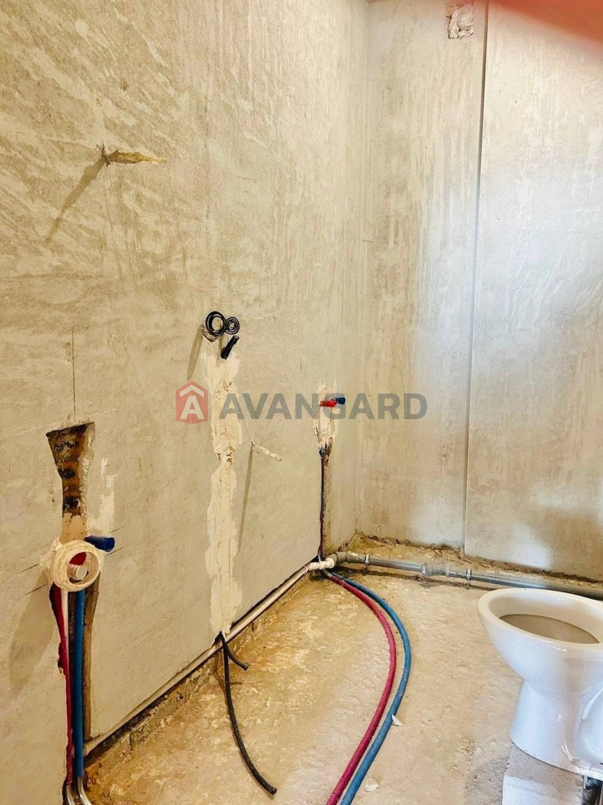 1 ��. ��������, 58/22/12 ��. �., 17/23 ������ ���� 14