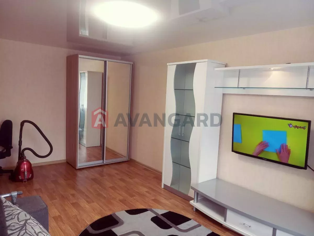 1 . , 33/-/7 . ., 4/5   10