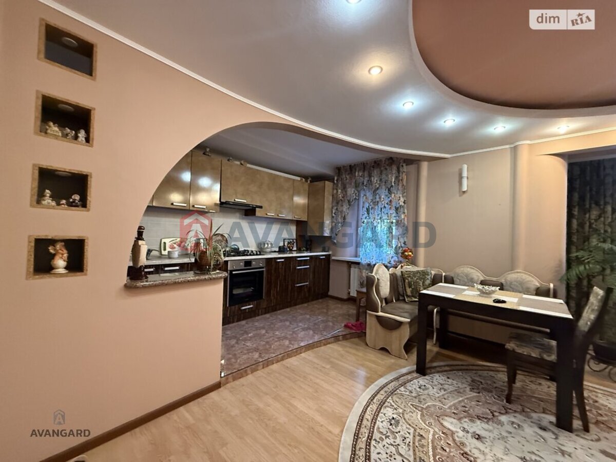 3 ��. ��������, 64/-/25 ��. �., 2/9 ������ ���� 5