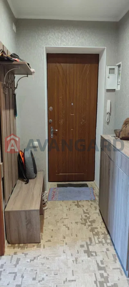 3 ��. ��������, 75/-/10 ��. �., 5/5 ������ ���� 2