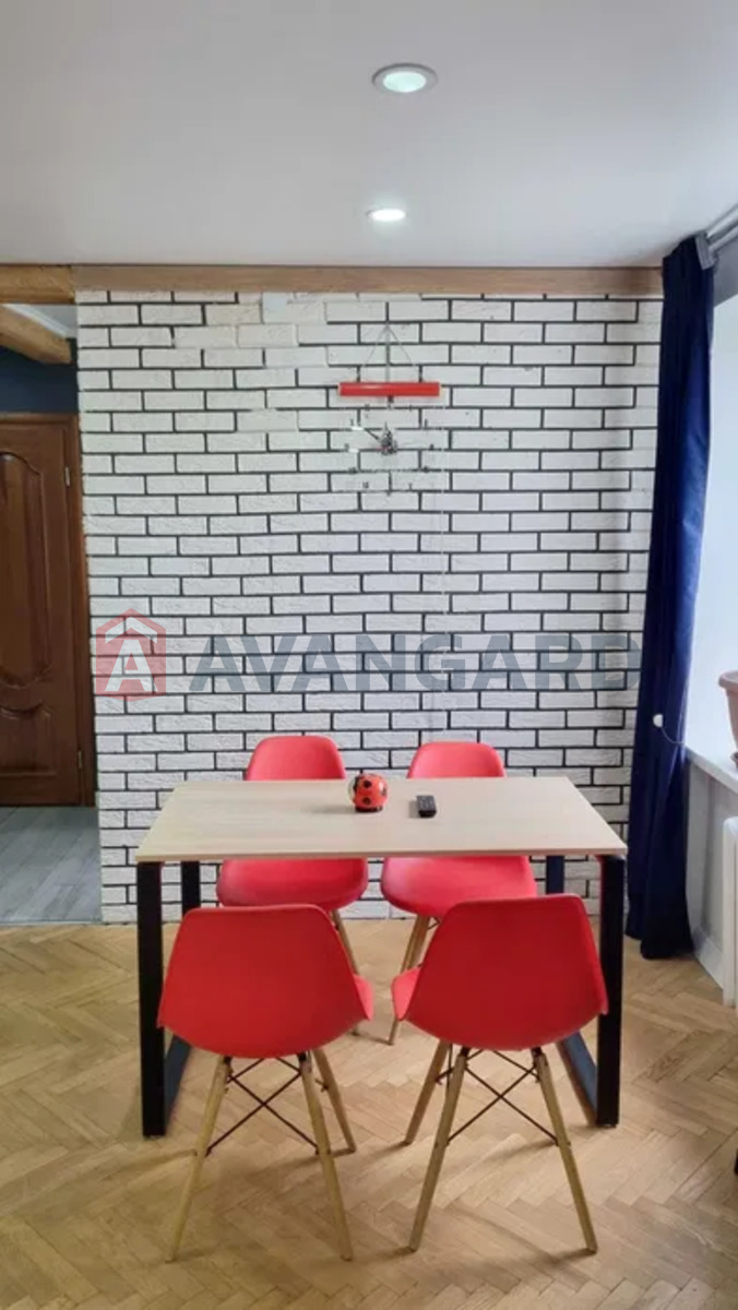 3 ��. ��������, 78/-/6 ��. �., 9/9 ������ ���� 2