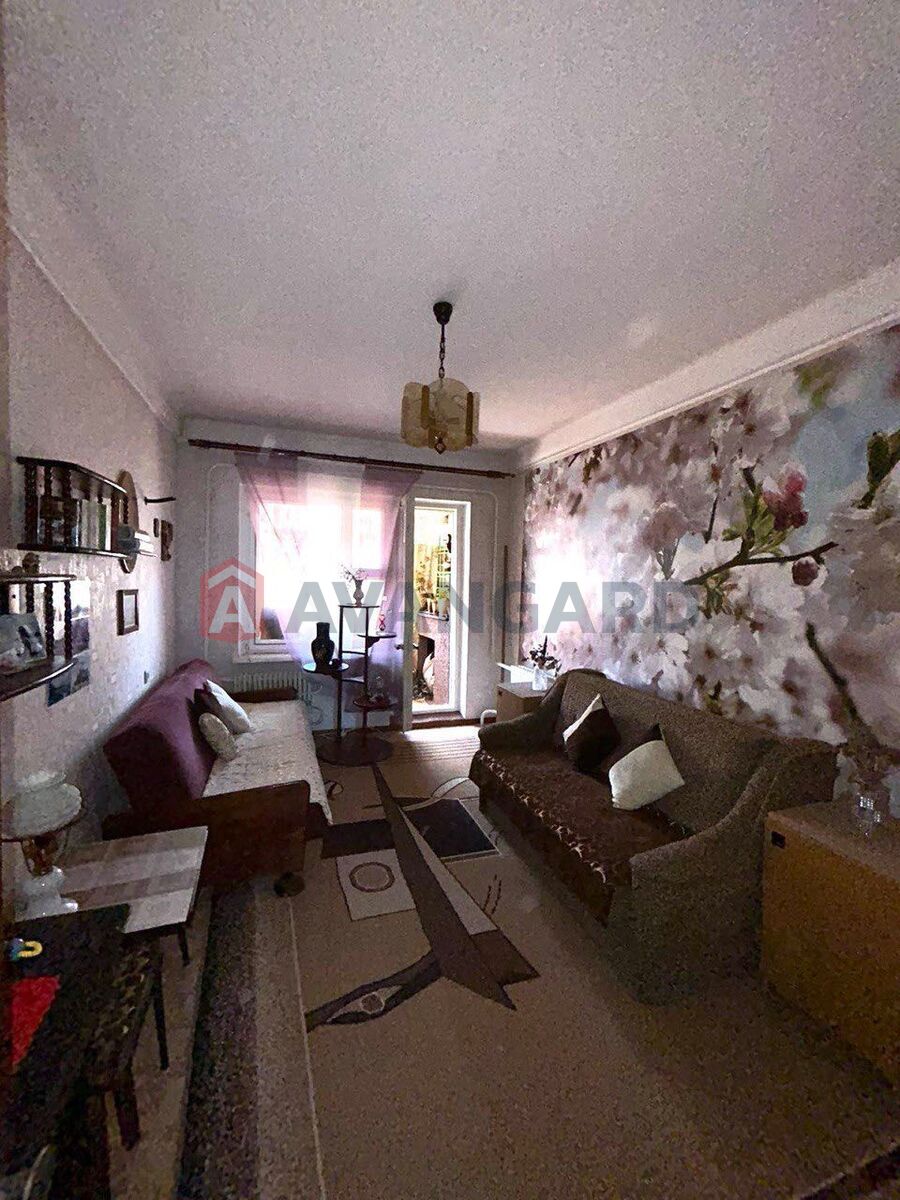 3 ��. ��������, 68/-/9 ��. �., 9/9 ������ ���� 10