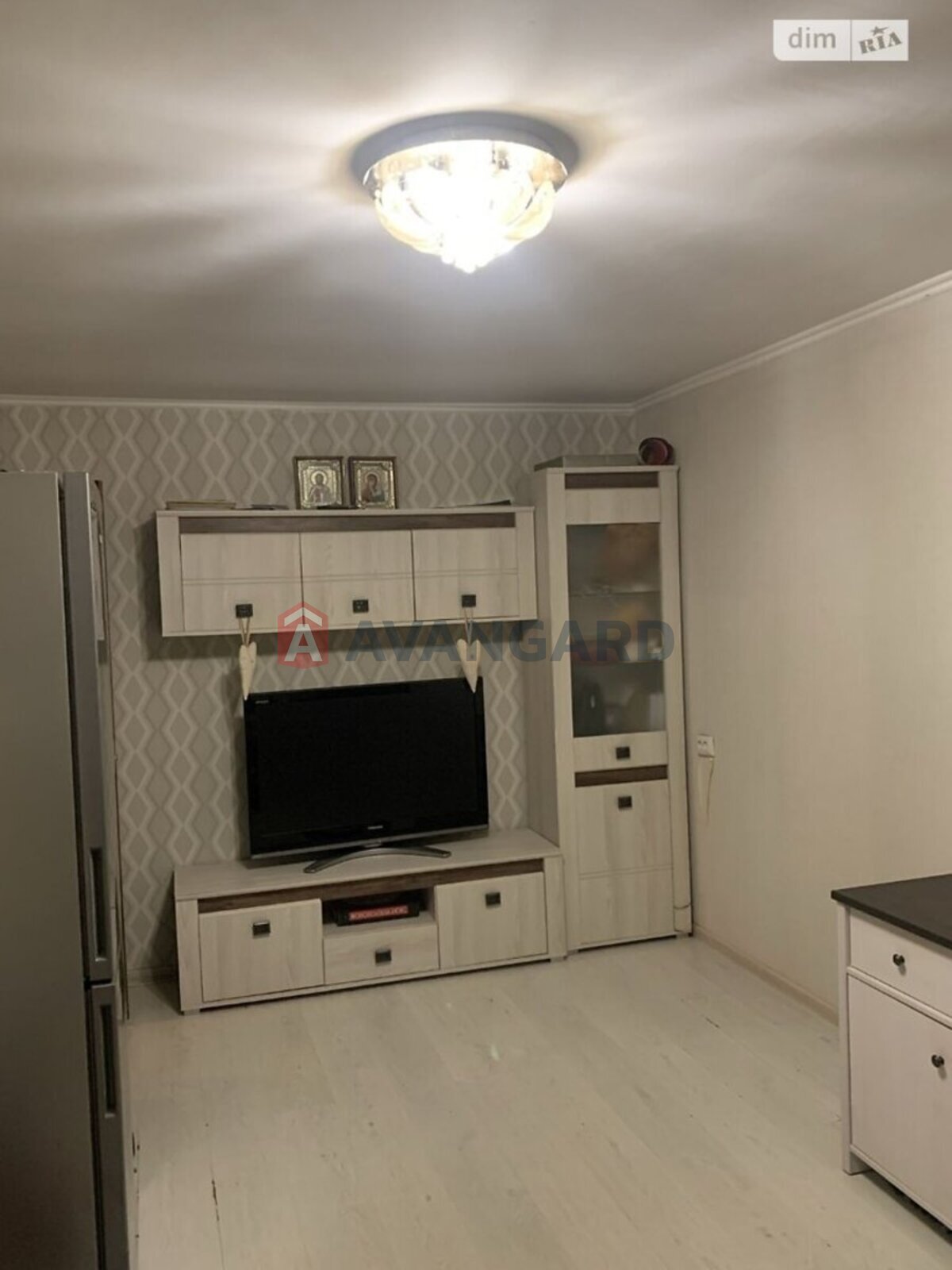 2 ��. ��������, 43/22/8 ��. �., 1/5 ������ ���� 1