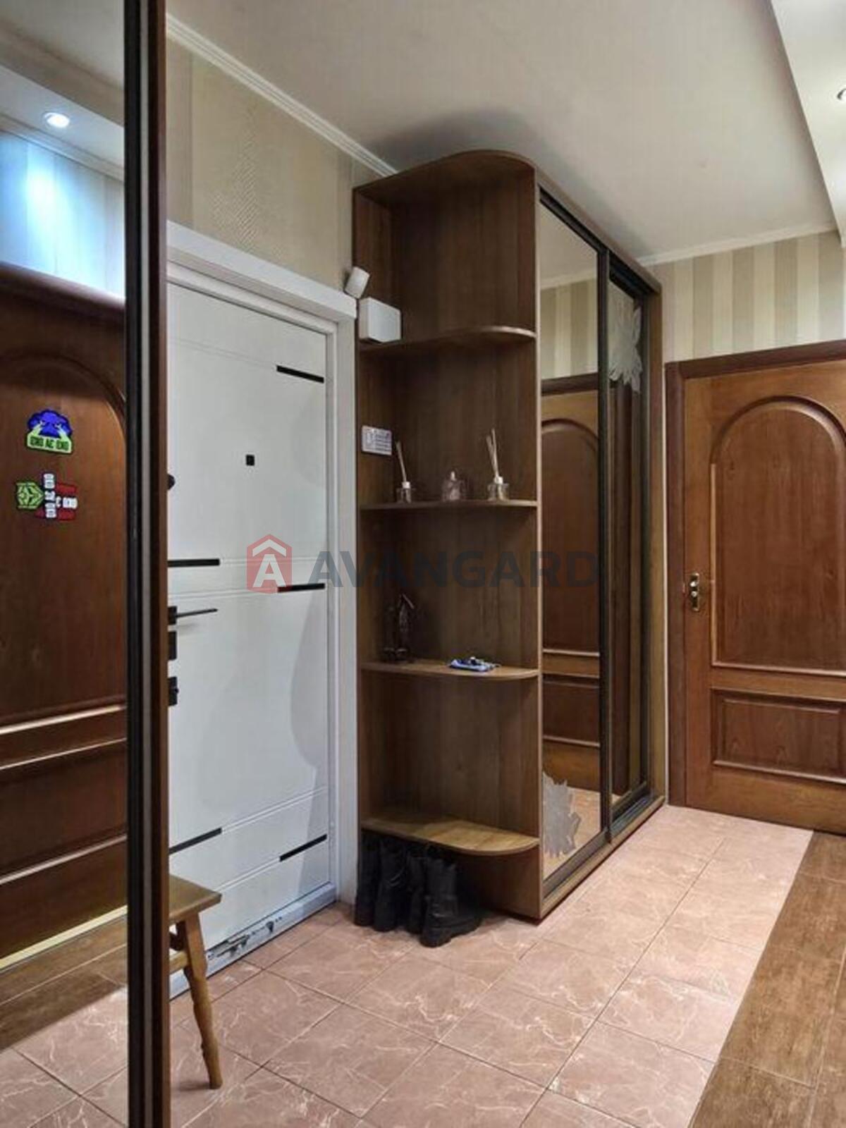 2 ��. ��������, 50/-/7 ��. �., 1/10 ������ ���� 6