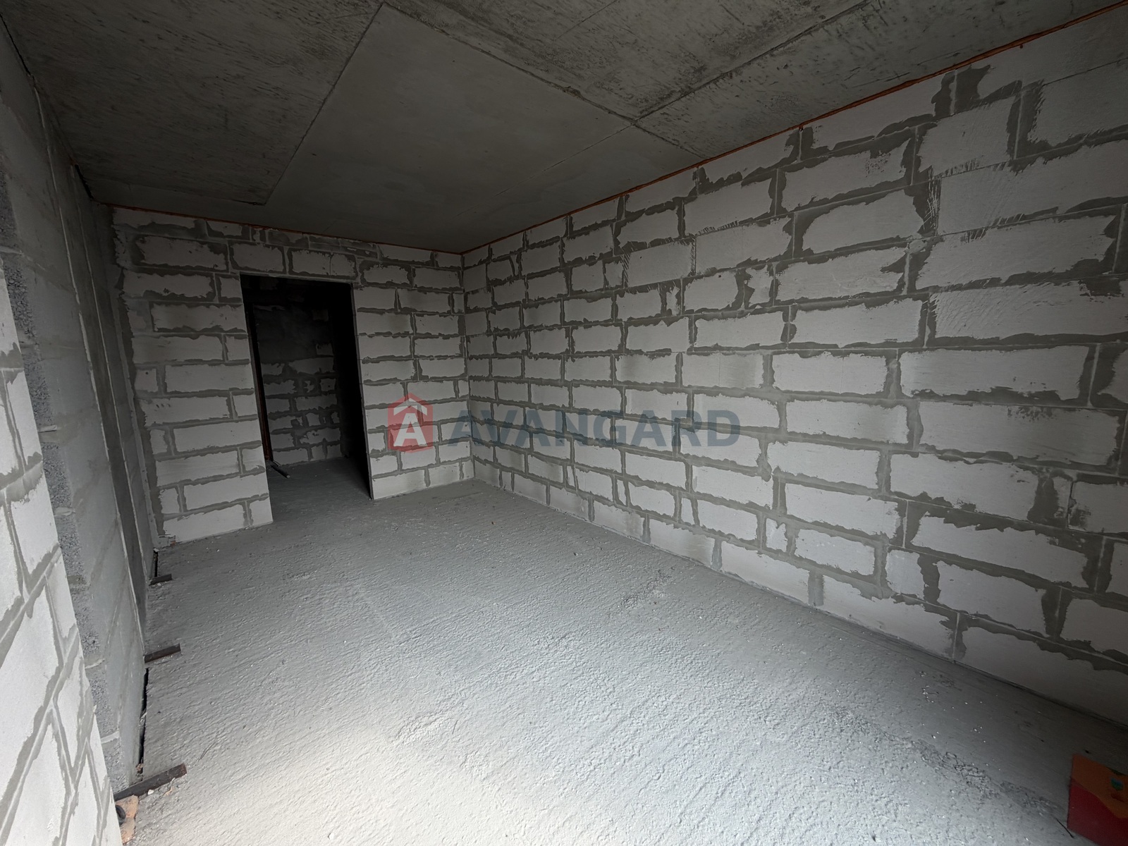 2 ��. ��������, 68/35/15 ��. �., 11/12 ������ ���� 8