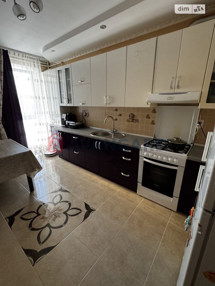 2 ��. ��������, 80/39/14 ��. �., 3/5 ������ ���� 1