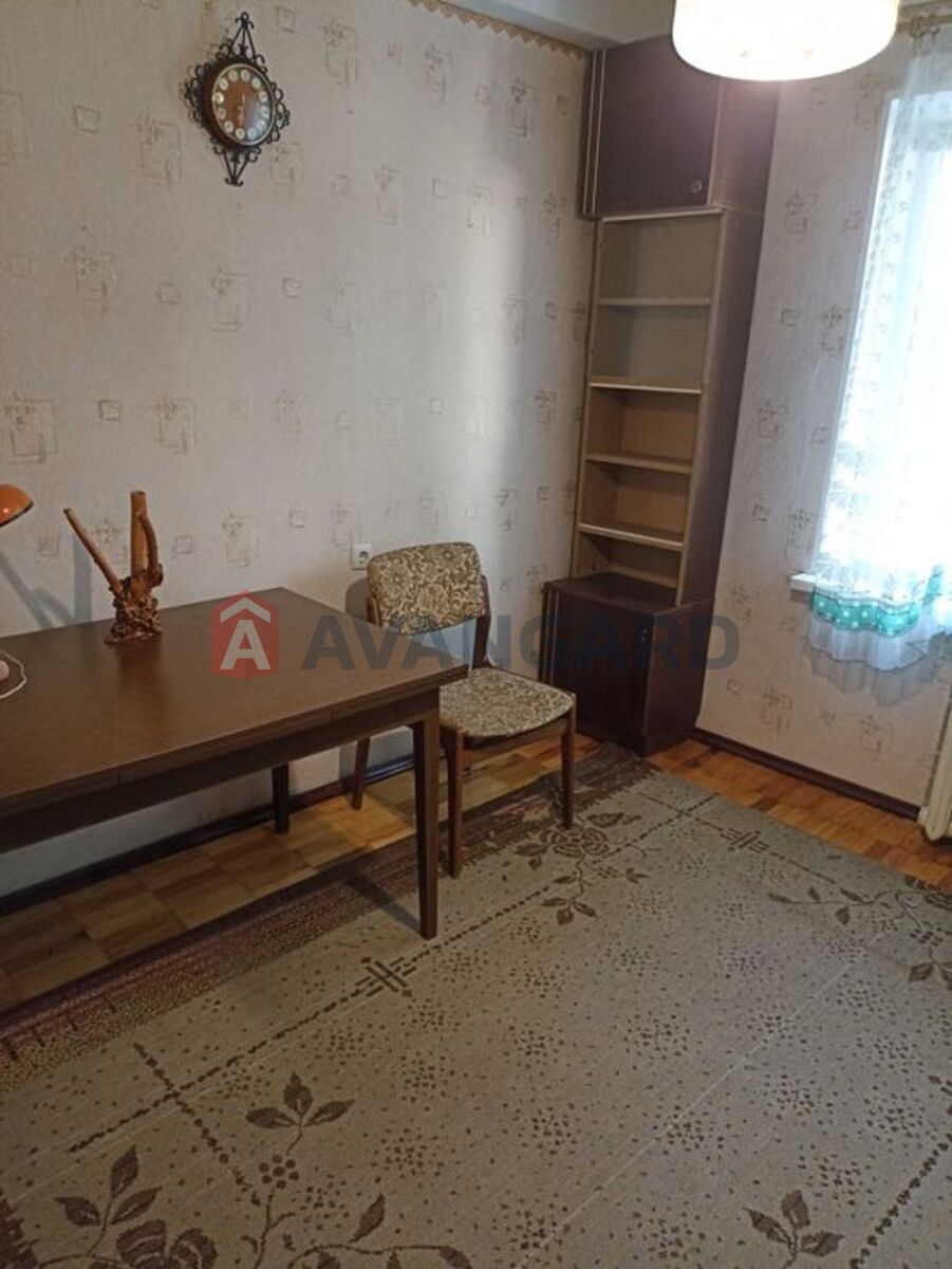 3 . , 68.6/45.4/7.3 . ., 3/9   5