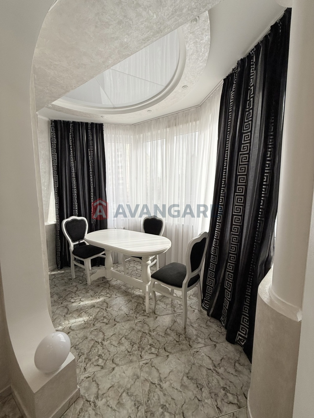 2 ��. ��������, 72/40/12 ��. �., 2/19 ������ ���� 7