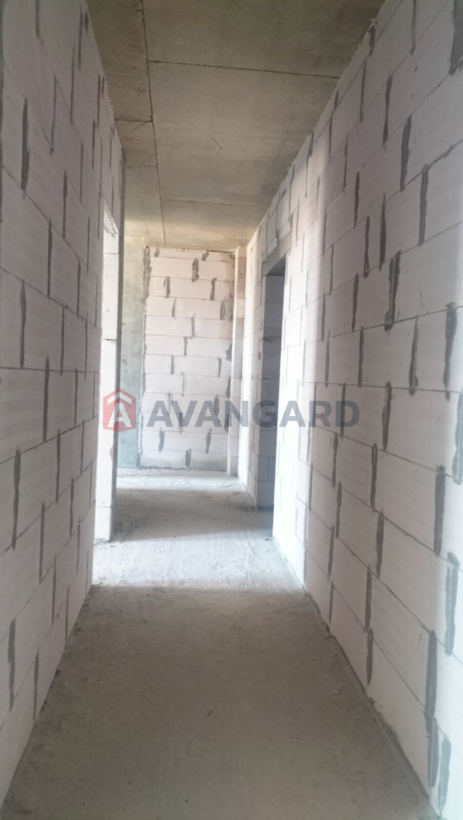 2 ��. ��������, 81,17/43/13 ��. �., 5/7 ������ ���� 12