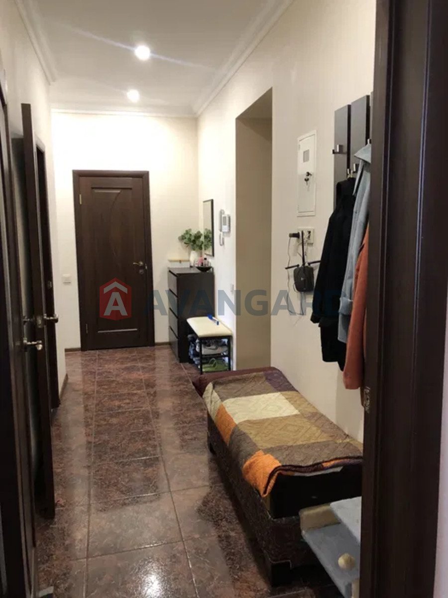 2 ��. ��������, 56/-/8 ��. �., 4/5 ������ ���� 6