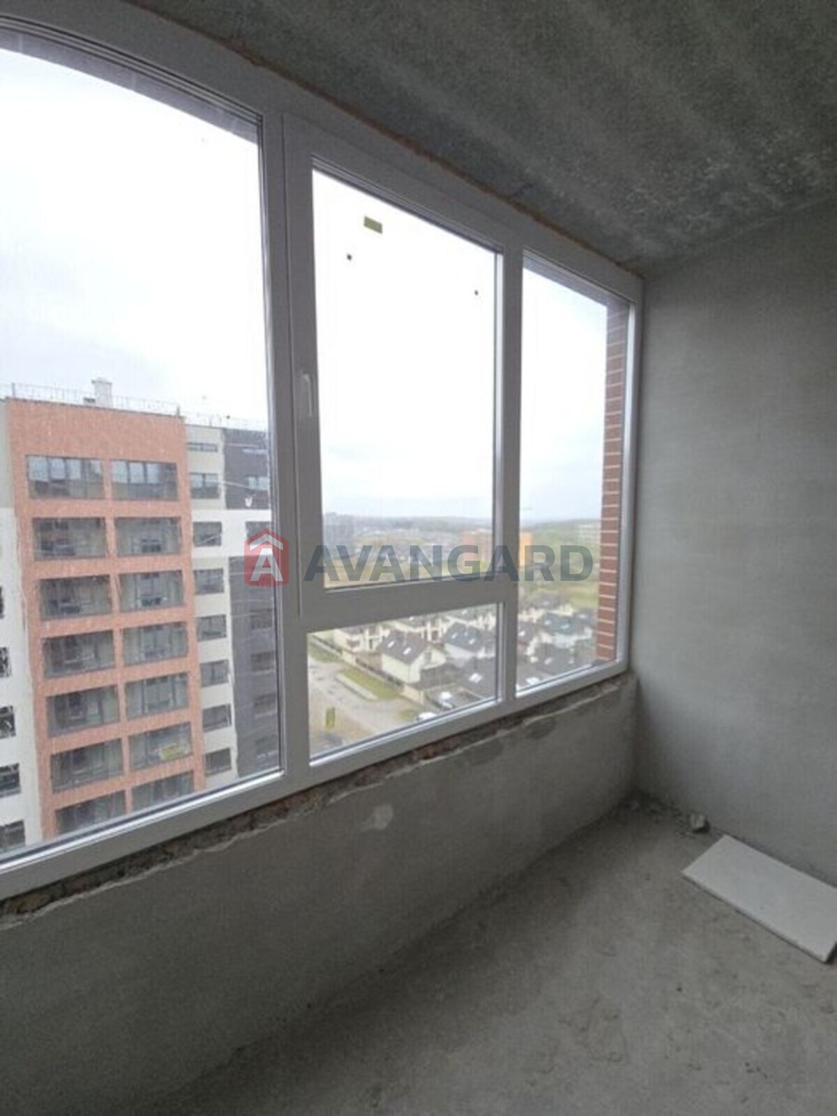 1 ��. ��������, 43/-/11 ��. �., 9/9 ������ ���� 1