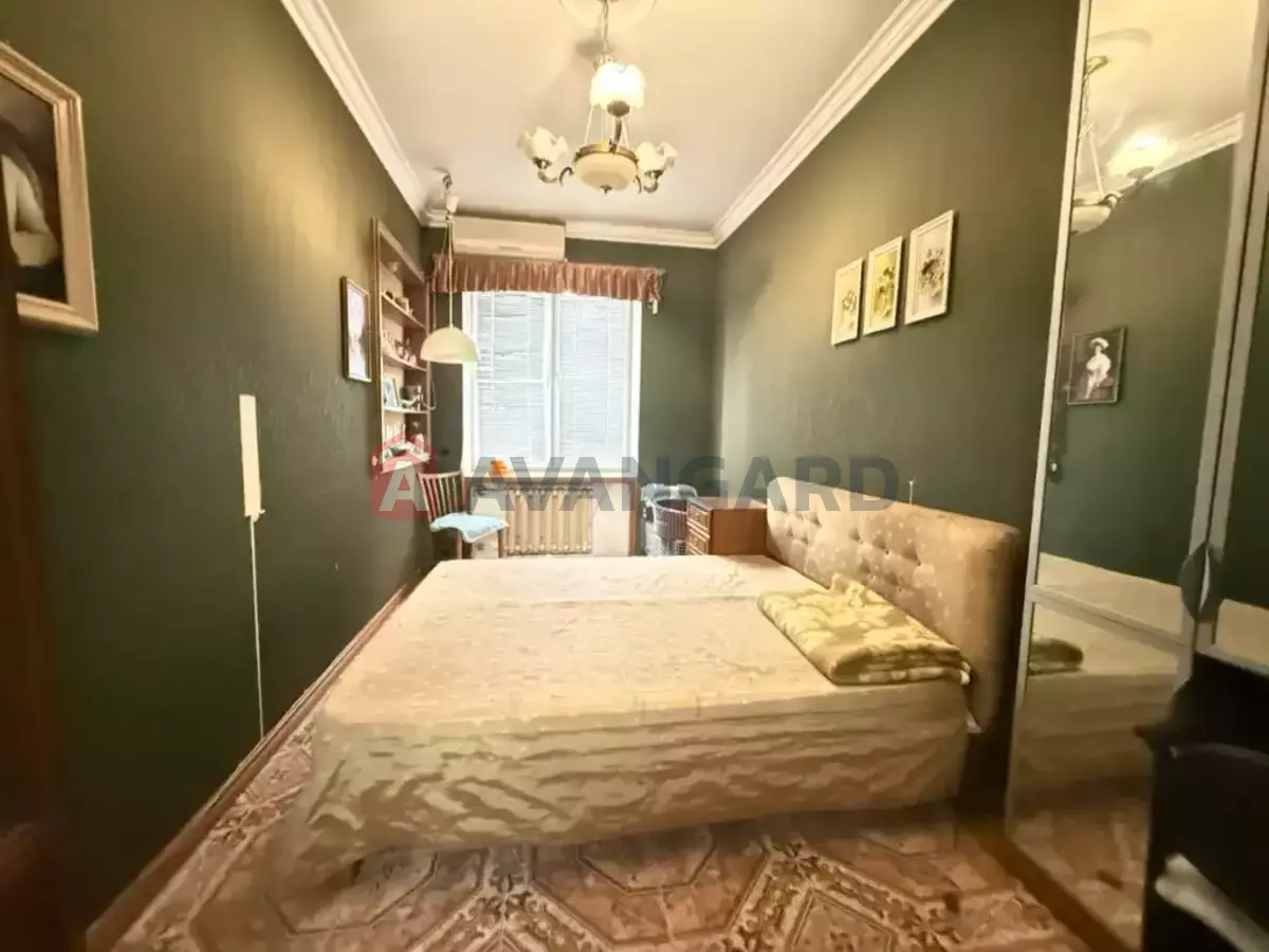 3 ��. ��������, 63/42/7 ��. �., 3/5 ������ ���� 1