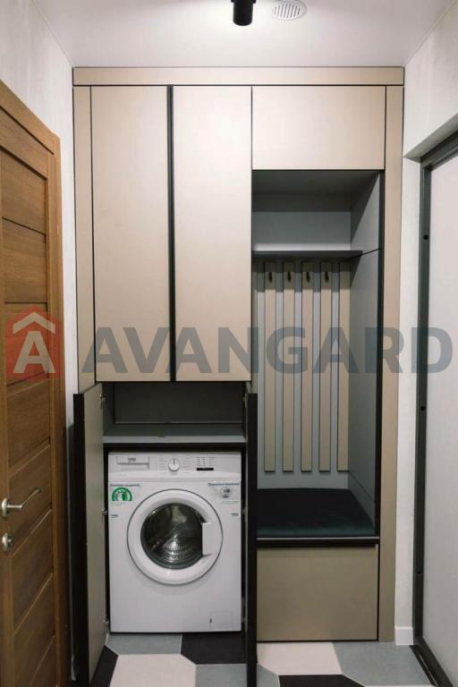 2 ��. ��������, 78/44/24 ��. �., 23/25 ������ ���� 3