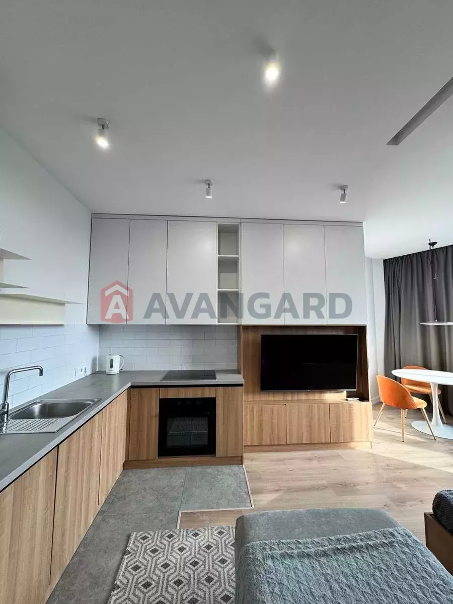 1 . , 37/-/17 . ., 5/21   11