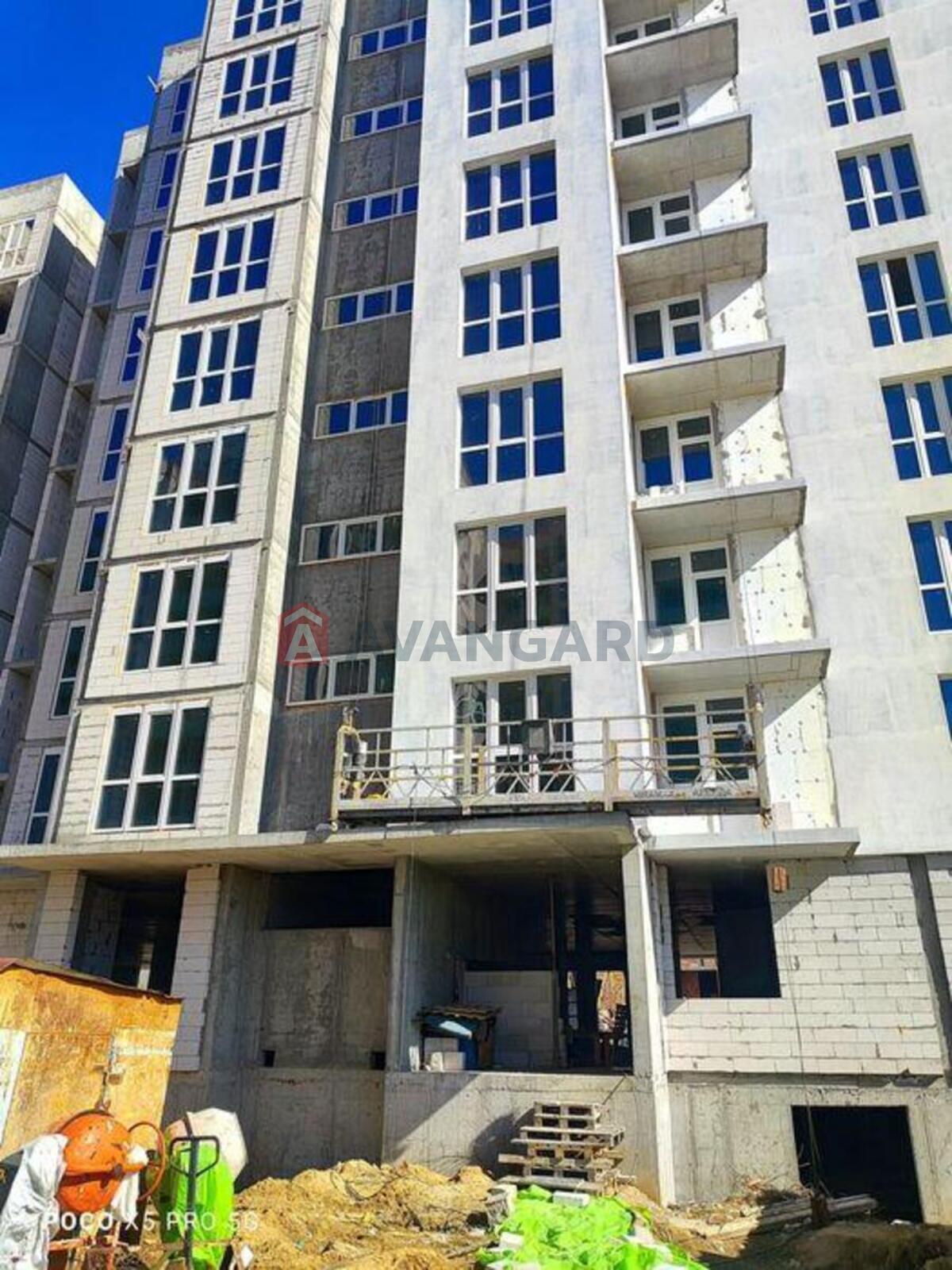 1 ��. ��������, 44/-/8 ��. �., 6/10 ������ ���� 4