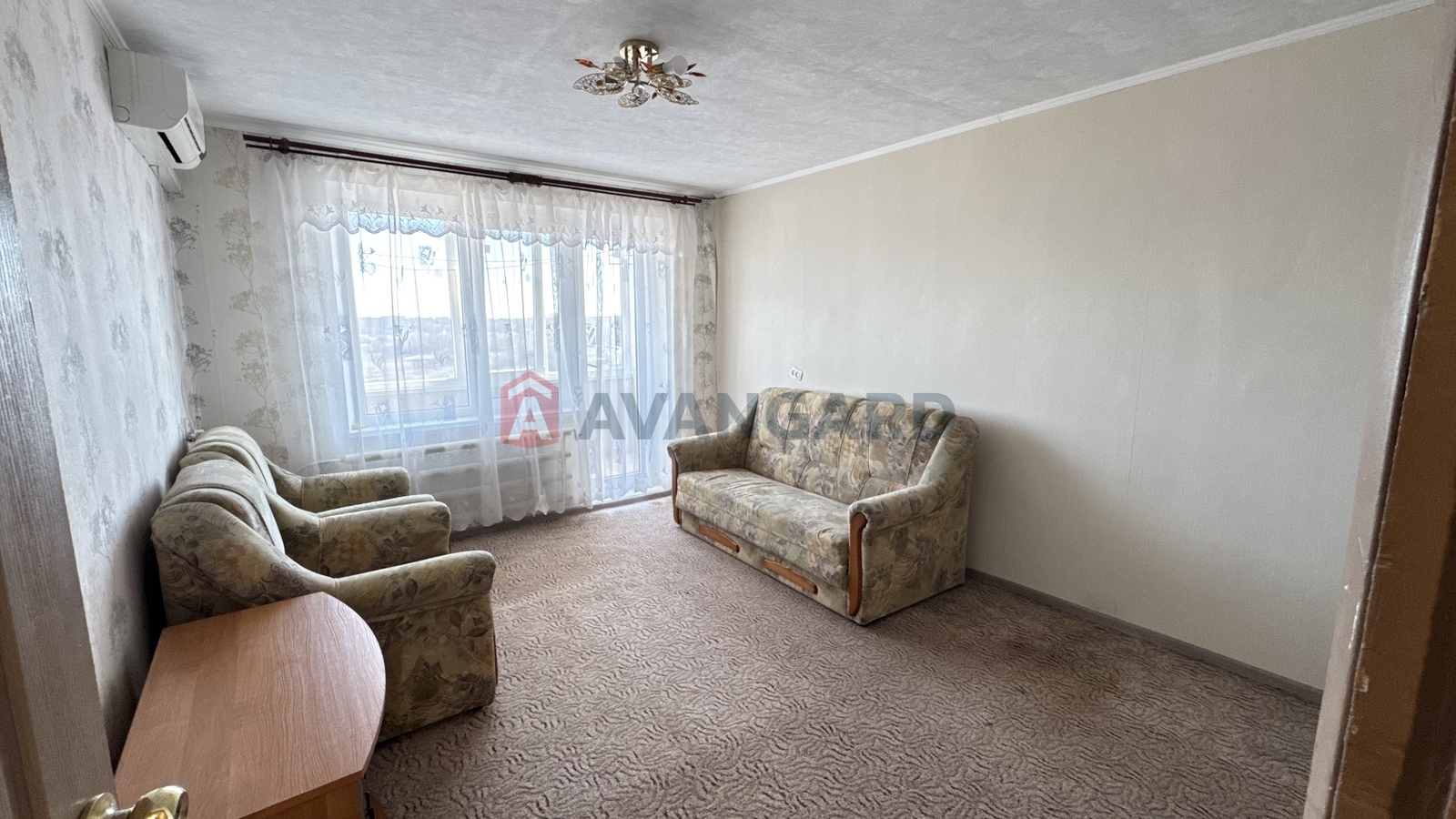 1 ��. ��������, 40,4/-/7,2 ��. �., 12/12 ������ ���� 6