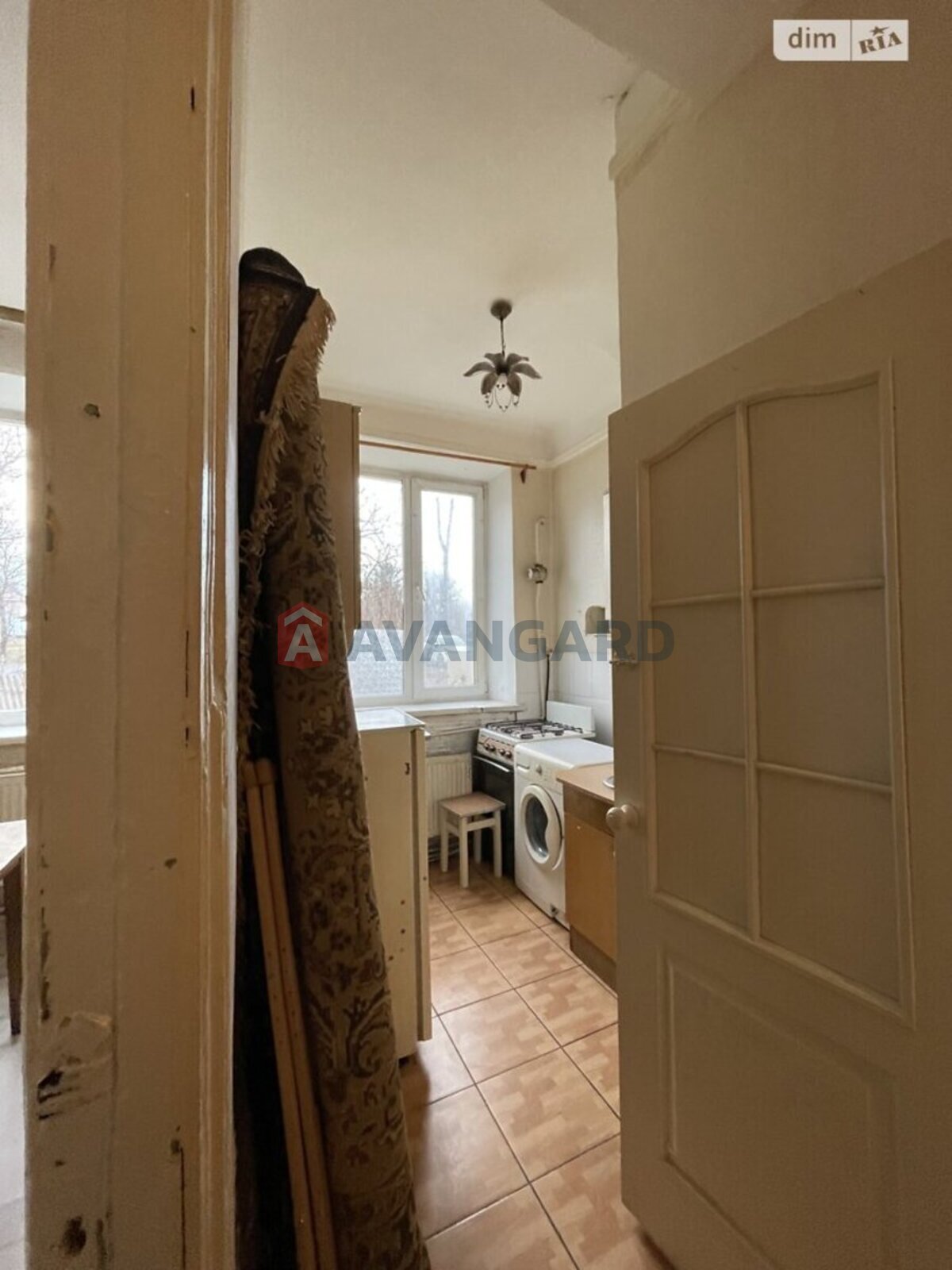 1 ��. ��������, 31/-/- ��. �., 1/2 ������ ���� 8