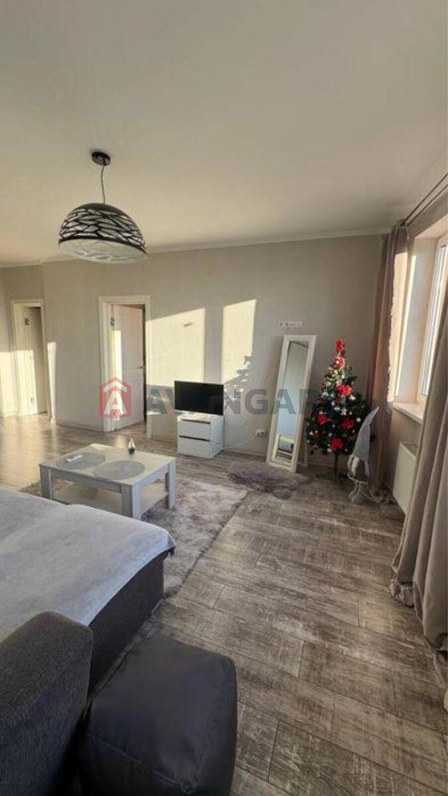 2 ����. ��������, 50/-/4 ��. �., 8/15 ���� ���� 3