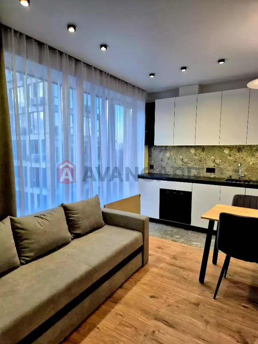 2 ��. ��������, 48/22/16 ��. �., 7/14 ������ ���� 1